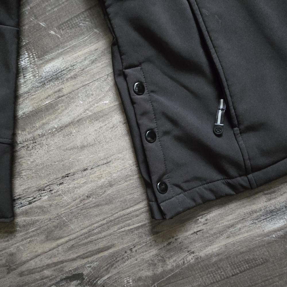 Roper Softshell Jacket - image 3